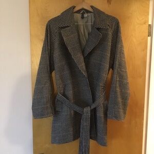 H&M Divided Houndstooth Belted Wrap Coat